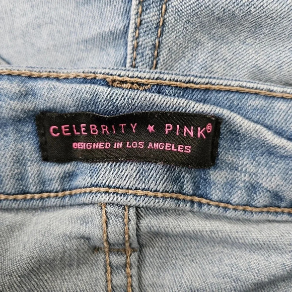 Rolled cuff light blue wash‎ shorts size 7/28 celebrity pink - Picture 5 of 5